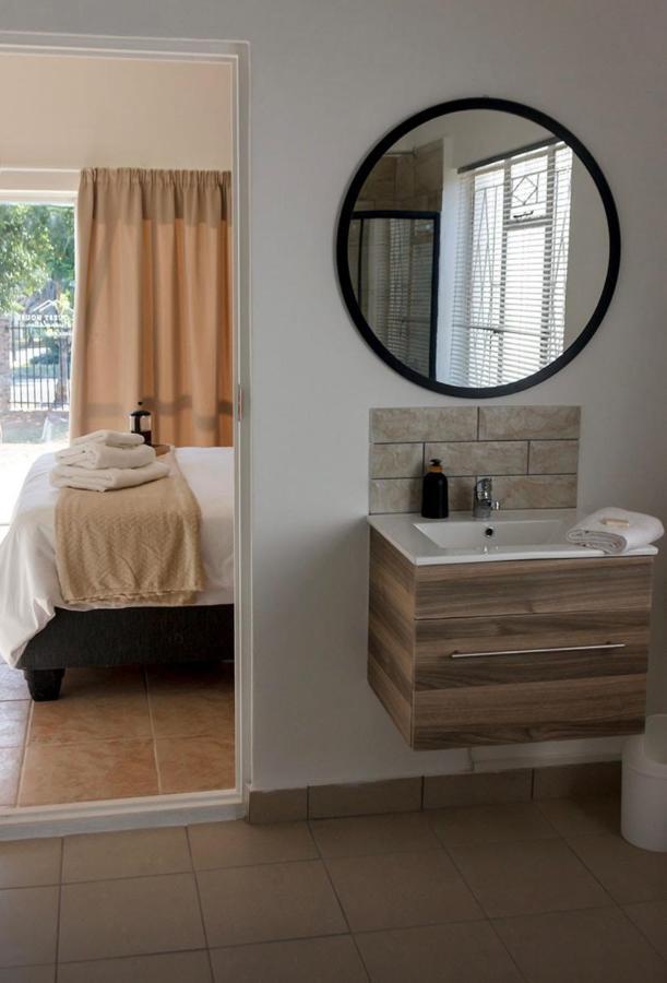 Cradock Guest House & Self Catering Luaran gambar