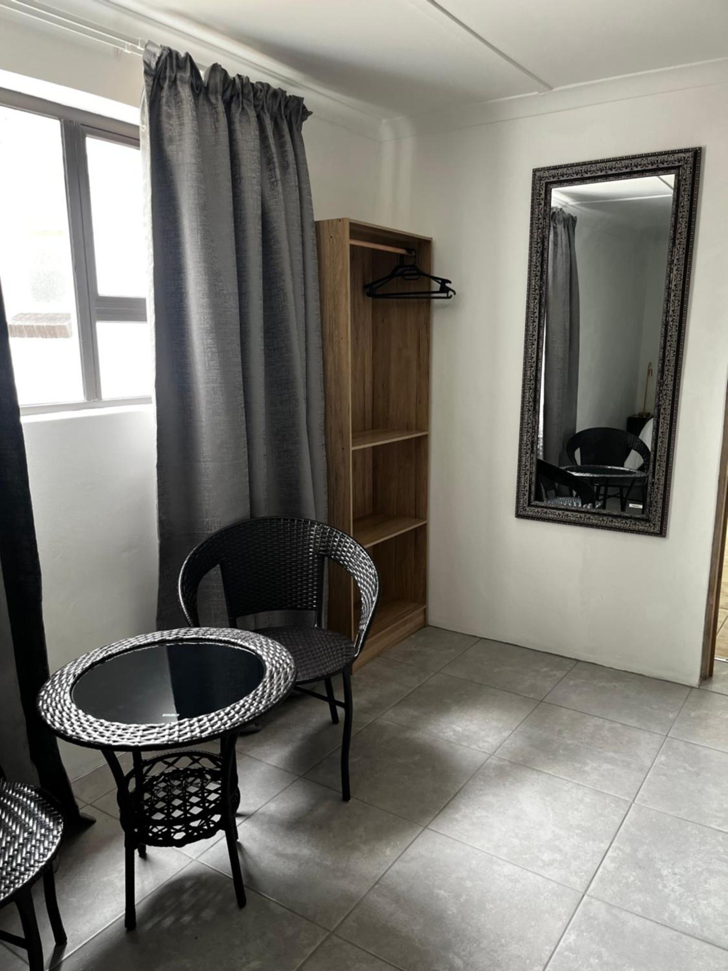 Cradock Guest House & Self Catering Luaran gambar